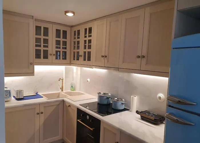 Апартаменты Chez Belle Helene Эрмуполис